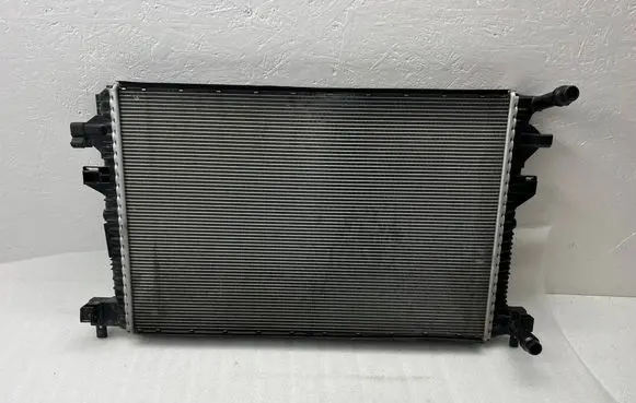 Skoda Kamiq Coolant radiator 2Q0121253S