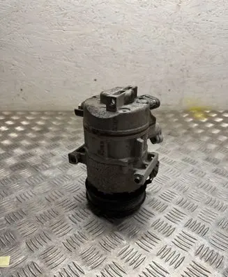 KIA Sportage Air conditioning (A/C) compressor (pump) 97701D7500