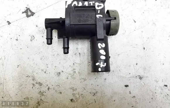 Volkswagen PASSAT B6 Turbo solenoid valve 1k0906283a