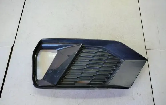 Audi A7 S7 4K8 Front bumper lower grill 4K8807681B
