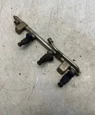Audi A4 S4 B6 8E 8H Fuel main line pipe 06B133317N 06B133551M