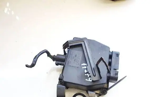 Audi A3 S3 8P Turbo solenoid valve 6Q0906625