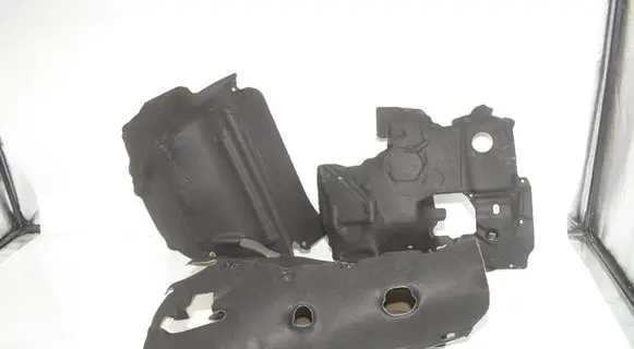 BMW 5 G30 G31 G38 Engine bonnet/hood sound/heat insulation 8587550 7649706 8570840