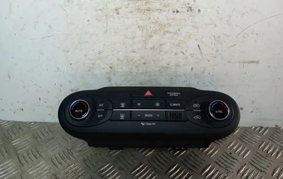 KIA Sorento Climate control unit 97250C5GDO