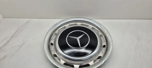 Mercedes-Benz W123 R14 wheel hub/cap/trim 