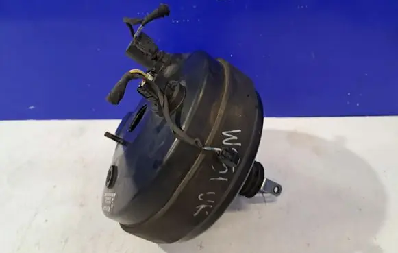 Mercedes-Benz R W251 Brake booster A2514301430