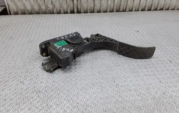 Skoda Fabia Mk1 (6Y) Accelerator throttle pedal 6Q1721503A 0280752215