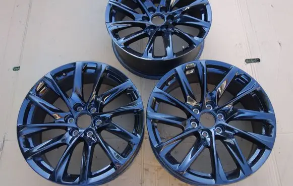 Cadillac Escalade IV R22 alloy rim 84653998
