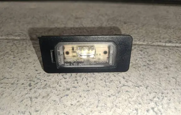 BMW 5 F10 F11 Number plate light 7193293
