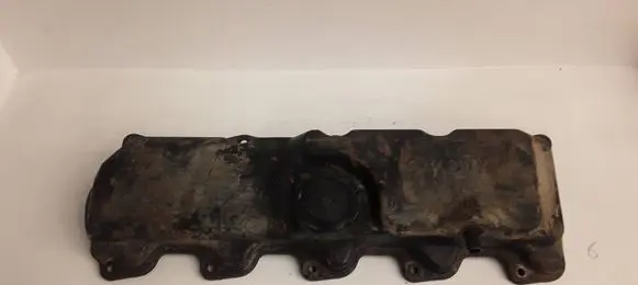Toyota Land Cruiser (BJ70) Rocker cam cover 