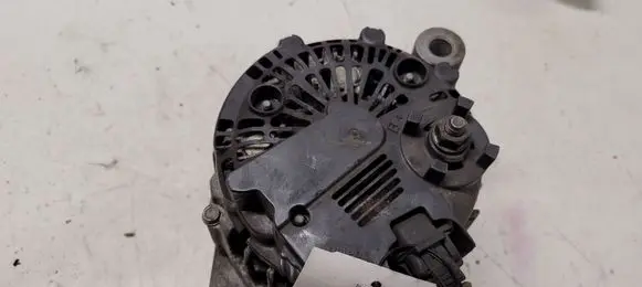 Opel Insignia A Generator/alternator 13502582 2650800A 100211162715
