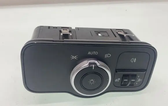 Mercedes-Benz Sprinter W907 W910 Light switch A9079053302 0263 9107