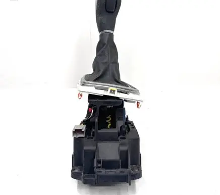 Ford Fusion II Gear shifter/selector GC62A