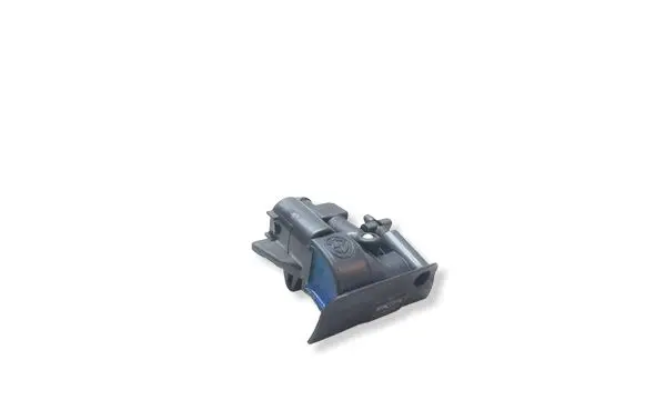 BMW X1 E84 Windshield washer spray nozzle 132640