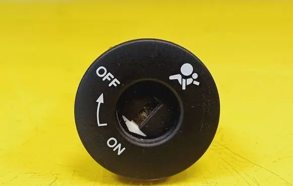 Nissan Note (E11) Passenger airbag on/off switch 25585BC600