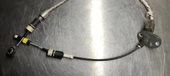 Volvo XC90 Gear shift cable linkage 31325795
