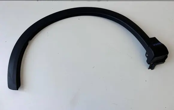 Mitsubishi Eclipse Cross Front arch trim 7400A509