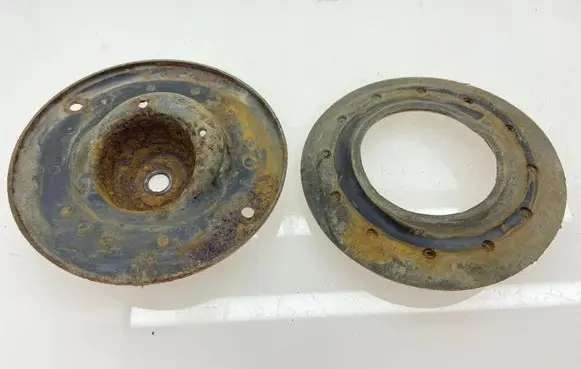 Subaru Outback Coil spring mount 