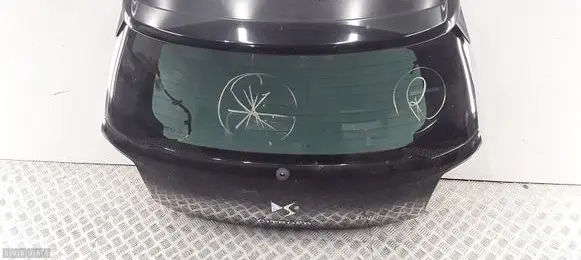 Tailgate/trunk/boot lid