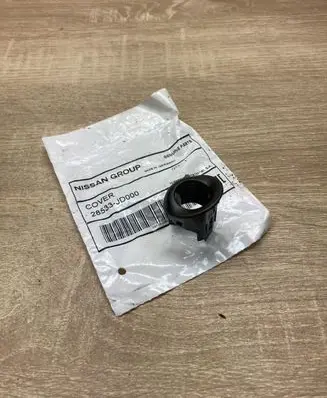 Nissan Qashqai Front parking sensor holder (PDC) 28533JD000