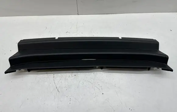 Engine bonnet/hood lock trim molding