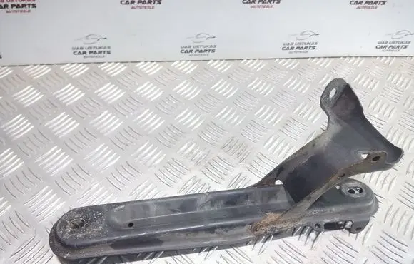 Porsche Cayenne (9PA) Engine mounting bracket 7L5199373A
