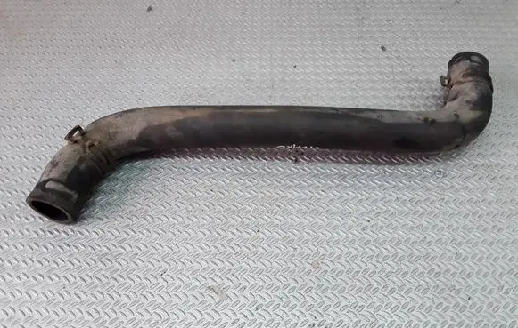 Opel Vivaro Engine coolant pipe/hose