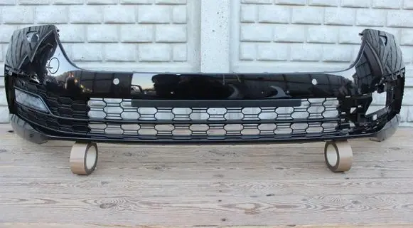Skoda Octavia Mk4 Front bumper 5E3807221