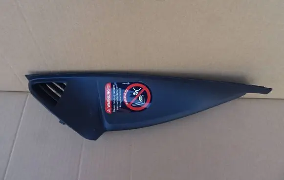 Mercedes-Benz Vito Viano W447 Dashboard side end trim A4476890837 1303663X 1329463X