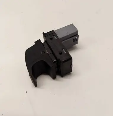 Volkswagen Golf V Electric window control switch 7L6959855B
