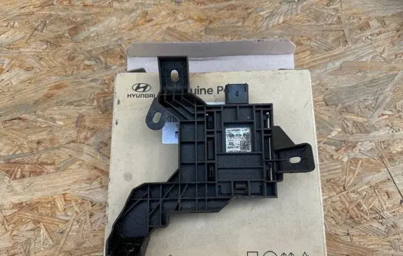 Hyundai Ioniq 5 Distronic sensor radar 99140GI000 28710105