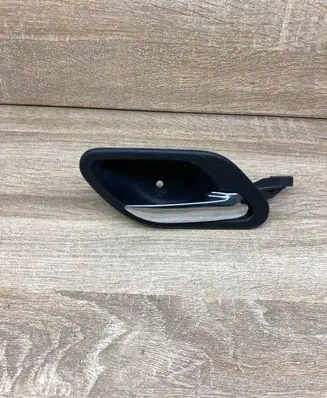 BMW 5 E39 Rear door interior handle 8125514
