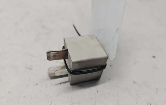 Audi Q7 4L Other relay 8E0951253