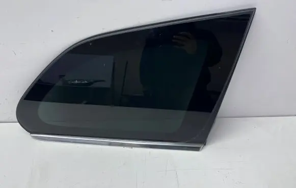 Volvo XC60 Rear side window 5900202