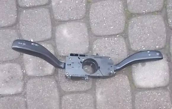 Volkswagen Polo Wiper turn signal indicator stalk/switch 203257ATW 6Q0953503AD