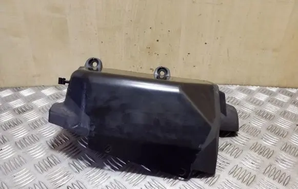 Volvo XC90 Other engine bay part 31437422