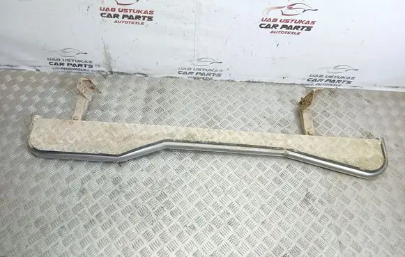 Nissan Terrano Sill