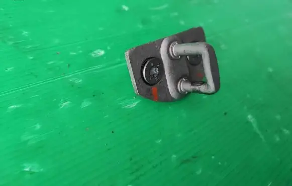 Opel Vivaro Front door lock loop/hook striker 