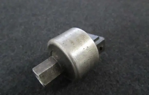 Opel Vectra B Air conditioning (A/C) pressure sensor 90506751