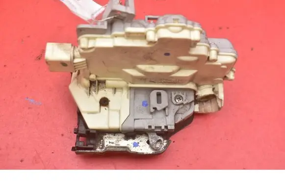 Audi A4 S4 B8 8K Front door lock 8J1837015A
