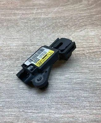 Opel Signum Airbag deployment crash/impact sensor 13102025