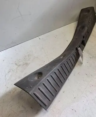 Ford Focus C-MAX Trunk/boot sill cover protection 3M51R40320A