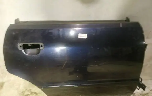 Audi A4 S4 B5 8D Rear door melynos
