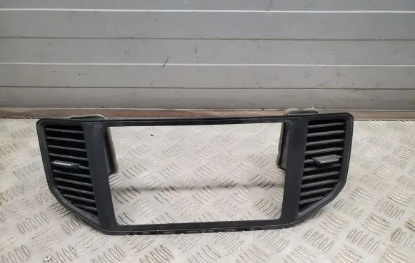 Volkswagen Atlas Dash center air vent grill 3CN858418J
