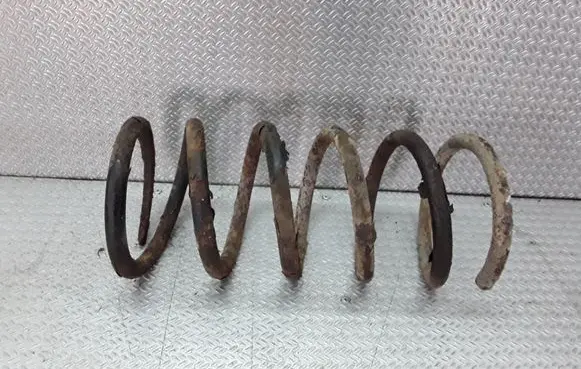 Toyota Avensis Verso Rear coil spring