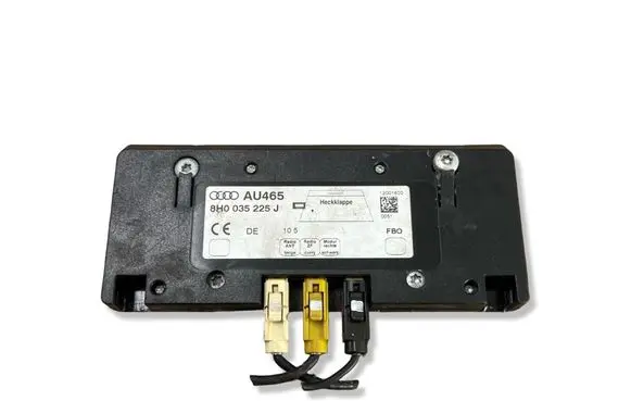 Audi A4 S4 B6 8E 8H Aerial antenna filter 8H0035225J