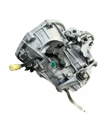 Renault Trafic III (X82) Manual 6 speed gearbox 8201736971R