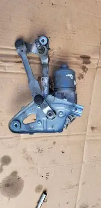 Peugeot 3008 I Front wiper linkage and motor 3397021289 9671062380