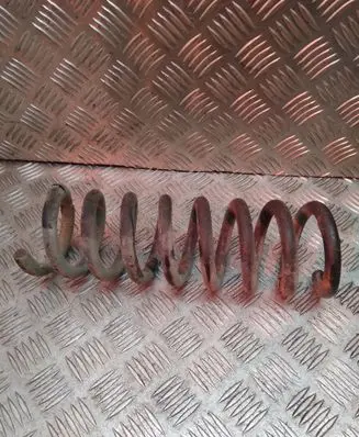 Mercedes-Benz C W203 Rear coil spring
