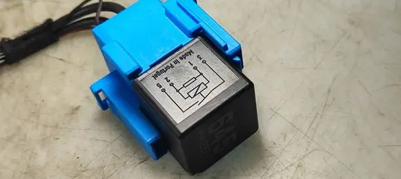Audi A1 Other relay 4H0951253A V23136B0006X080 645